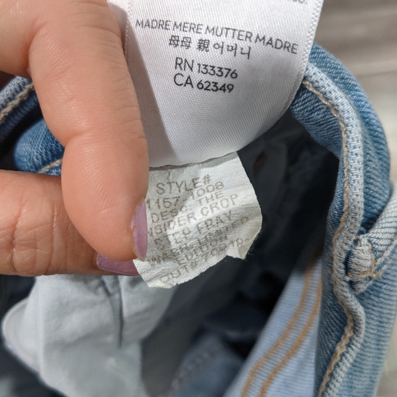 MOTHER The Insider Crop Step Fray Jeans - Picture 14 of 15